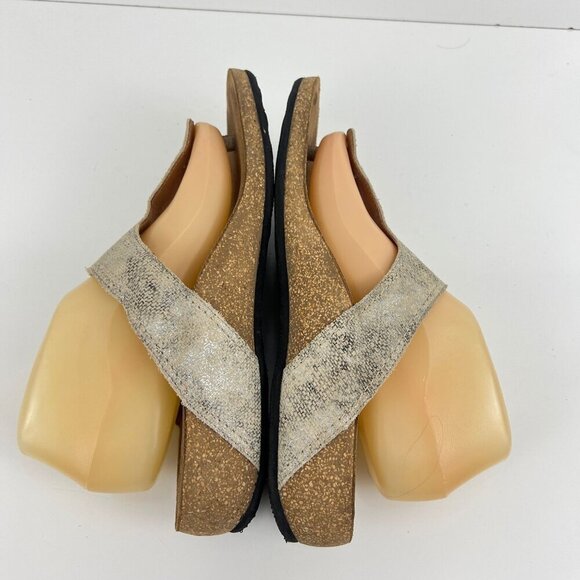 Taos Footwear Women's Lucy Wedge Sandal Silver Metallic size 42 11-11.5 M - Picture 8 of 12